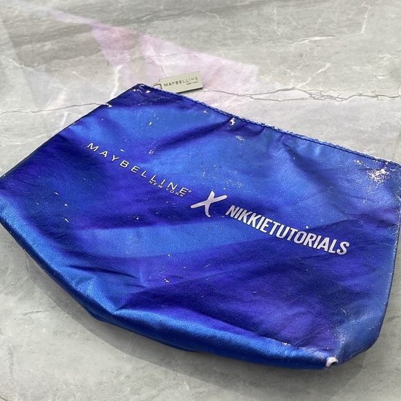 Maybelline New York x NikkieTutorials Makeup or Toiletries Bag - Picture 2 of 12